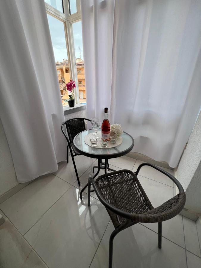 Modern Apartment In Punta Prima Punta Prima  ภายนอก รูปภาพ